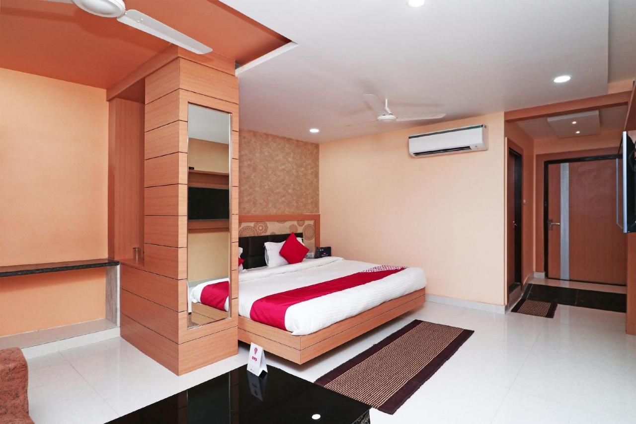 Capital O Hotel Sapphire Inn Gorakhpur Eksteriør bilde