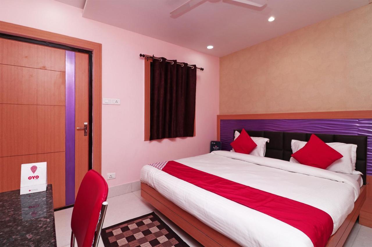 Capital O Hotel Sapphire Inn Gorakhpur Eksteriør bilde