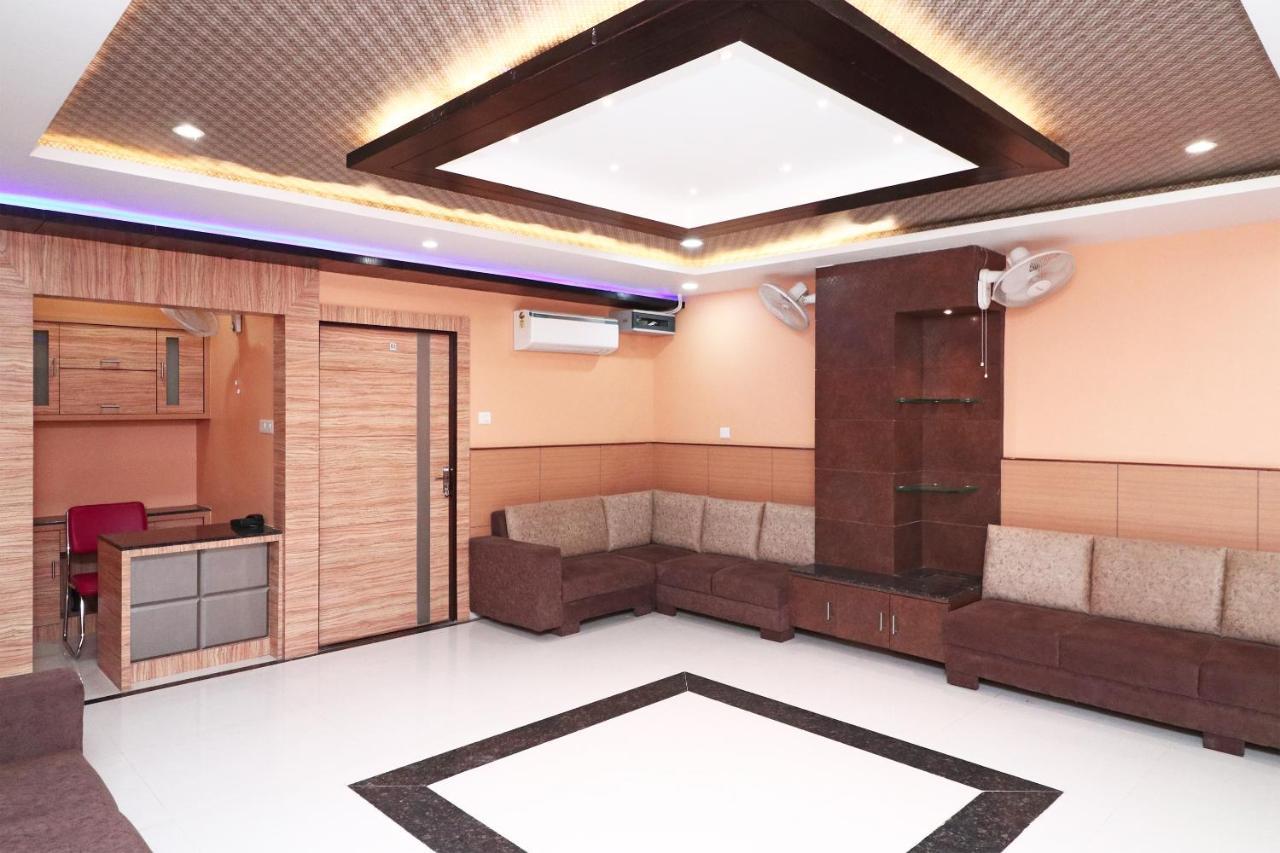 Capital O Hotel Sapphire Inn Gorakhpur Eksteriør bilde